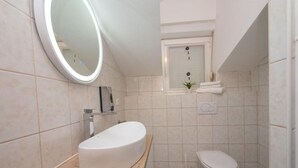 Uklassifisert bilde, 3 av 14, knapp
