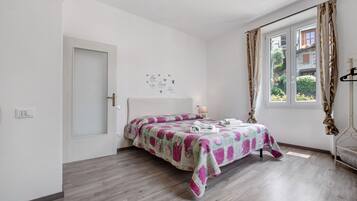 1 camera, ferro/asse da stiro, Wi-Fi gratuito, lenzuola