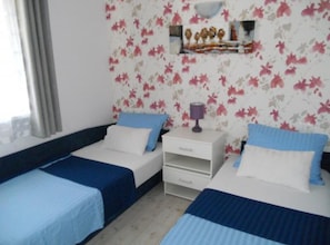 2 habitaciones, internet y ropa de cama