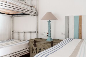 2 bedrooms, free WiFi, bed sheets - Villa 'Casa 15' with Sea View, Private Terrace and Air Conditioning (Castiadas)