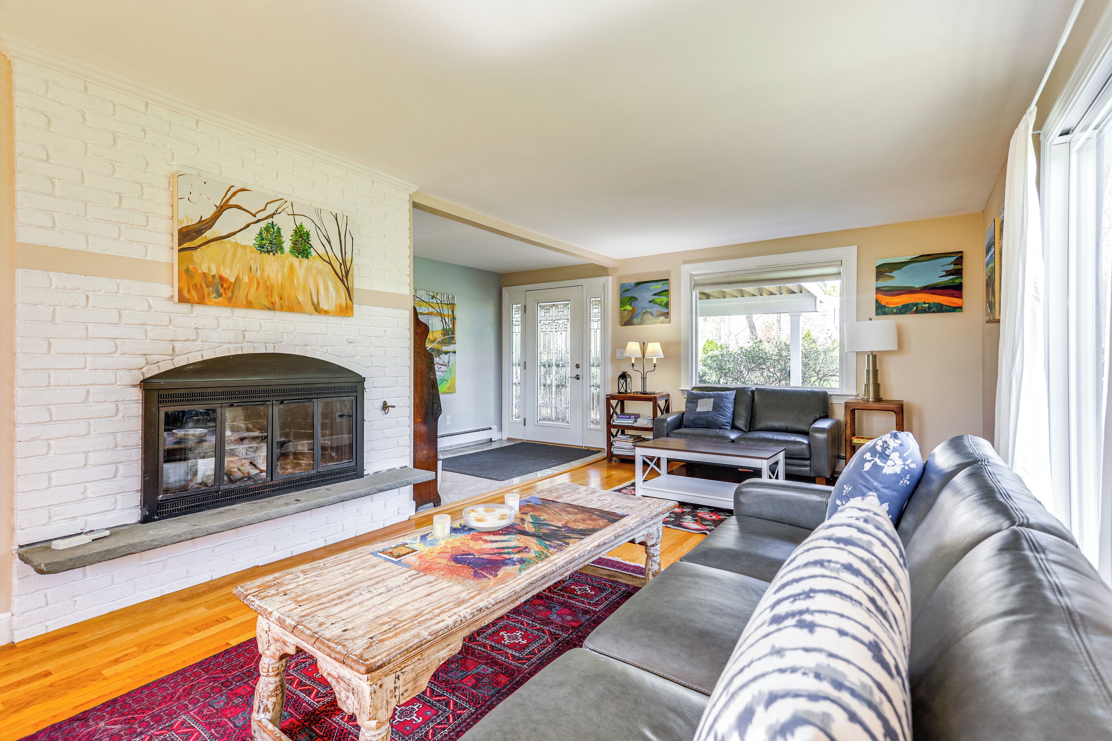 Marshfield Vacation Rental | 3BR | 1.5BA | 1,800 Sq Ft | 2 Steps to Enter