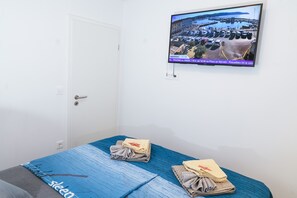 2 bedrooms, Internet, bed sheets