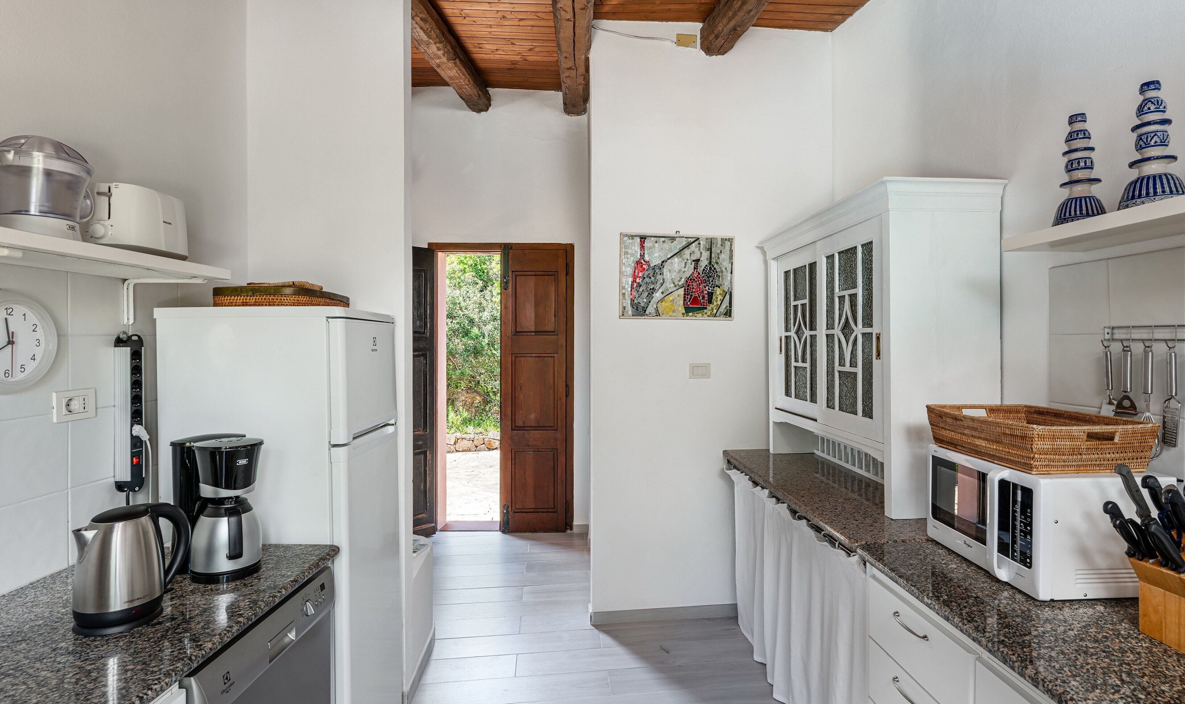 Refrigerador, horno, placa de cocina, lavavajillas