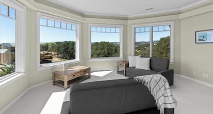 Peaceful Ocean-View Retreat in Arroyo Grande