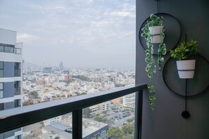 Balcony view - Arandanos by Wynwood House (Lima)