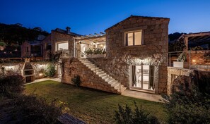 Exterior - Villa 'Laccus 8' with Sea View, Wi-Fi and Air Conditioning (Castiadas)