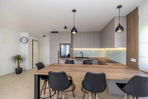 Dining - Apartment SEASIDE II with panoramic seaview (Polje)