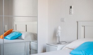 3 quartos, Wi-Fi de cortesia, roupa de cama