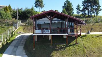 Fachada da propriedade