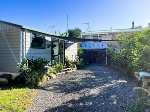 Exterior - 5 min walk to beach. 
Bed & Breakfast in Self Contained Studio with Outdoor Bath (Opotiki)