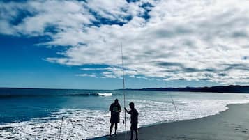 Una playa cerca