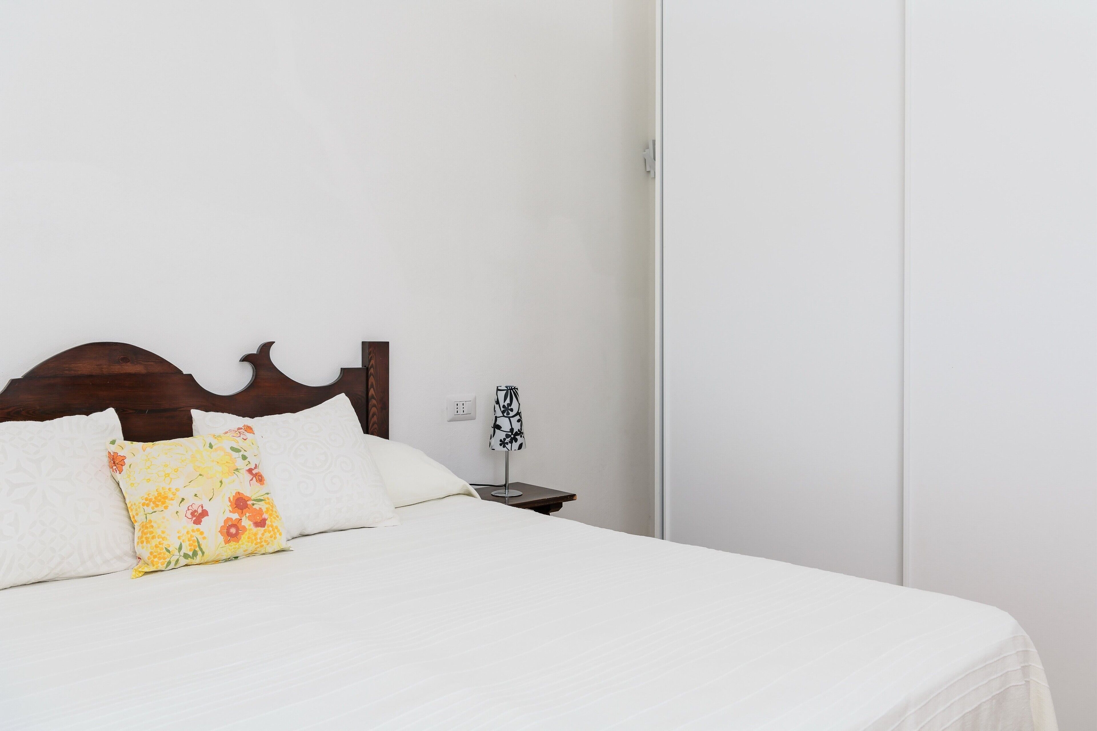 3 makuuhuonetta, ilmainen Wi-Fi, vuodevaatteet