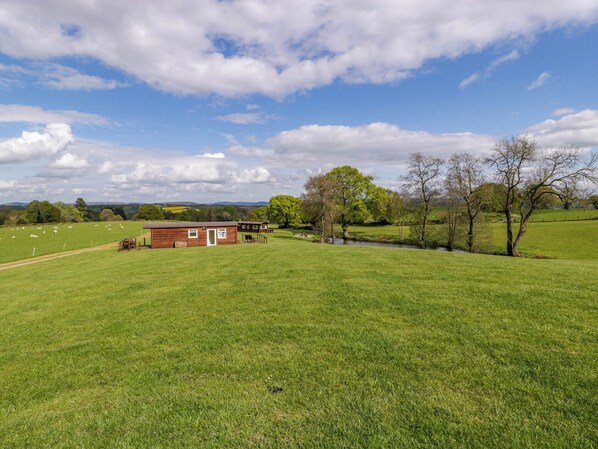 Interior - Twilight (Usk)