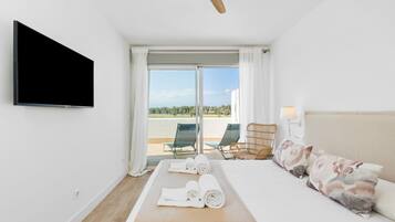 2 Schlafzimmer, Bügeleisen/Bügelbrett, Reisekinderbett, kostenloses WLAN