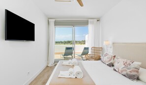 2 bedrooms, iron/ironing board, travel crib, free WiFi - Ref. 507196 (Motril)