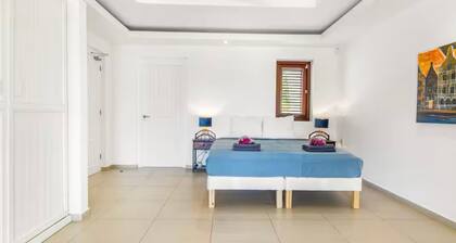 Beautiful villa in Willemstad Curazao