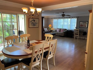 Interior - Upscale area walking distance to intercoastal (Hollywood)