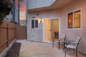 House (3 Bedrooms) | Interior - Walk to Dining, Mission + Pacific Beach, and Bars/nightlife Private Backyard (San Diego)