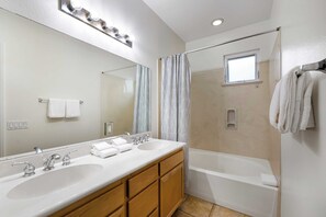 Maison (3 Bedrooms) | Intérieur