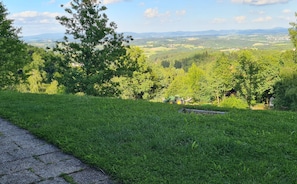 Property grounds - Vacation home/Bavaria/Bavarian forest conquer/recreation. .with garden fence...  (Windorf)