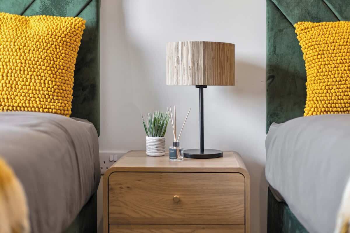 Bügeleisen/Bügelbrett, Reisekinderbett, WLAN, Bettwäsche