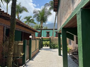 Chalet | Property grounds - Lua Chalés (São Sebastião)