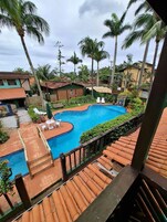 Chalé básico | Piscina | Piscina externa, funciona das 8h às 11h, guarda-sóis, espreguiçadeiras