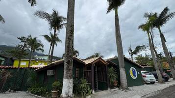 Family Duplex | Exterior