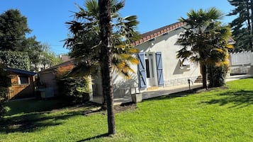 Extérieur