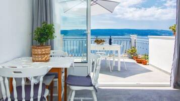 House (Holiday Home Klara) | Balcony