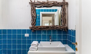 تجهيزات دش، مناشف