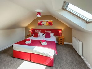 3 bedrooms, free WiFi, bed sheets