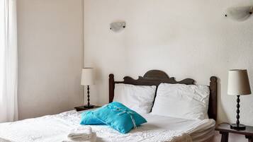 3 quartos, Wi-Fi de cortesia, roupa de cama