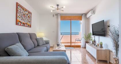 Apartment 'Haza' with Sea View, Wi-Fi and Air Conditioning