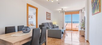 Apartamento 'Haza' con vistas al mar, Wi-Fi y aire acondicionado