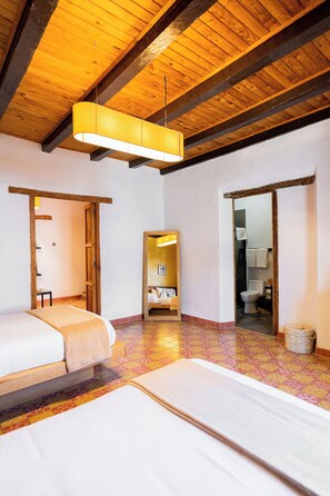 Chambre quadruple Prestige | Accès au Wi-Fi (inclus)