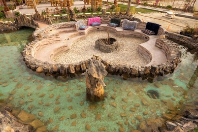 Azad Siwa Hotel