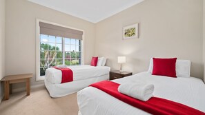 7 bedrooms, iron/ironing board, WiFi