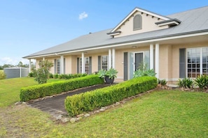 Exterior - Mole Hill Farmhouse (Keinbah)