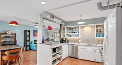 Huge 3 Home Property - Walk to Downtown!