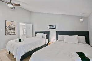 6 Schlafzimmer, Bügeleisen/Bügelbrett, kostenloses WLAN, Bettwäsche