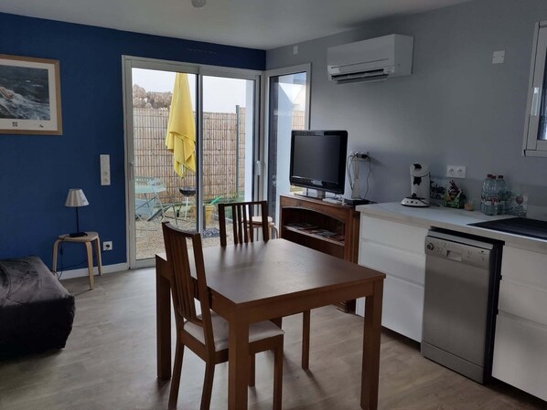 TV, computer monitors