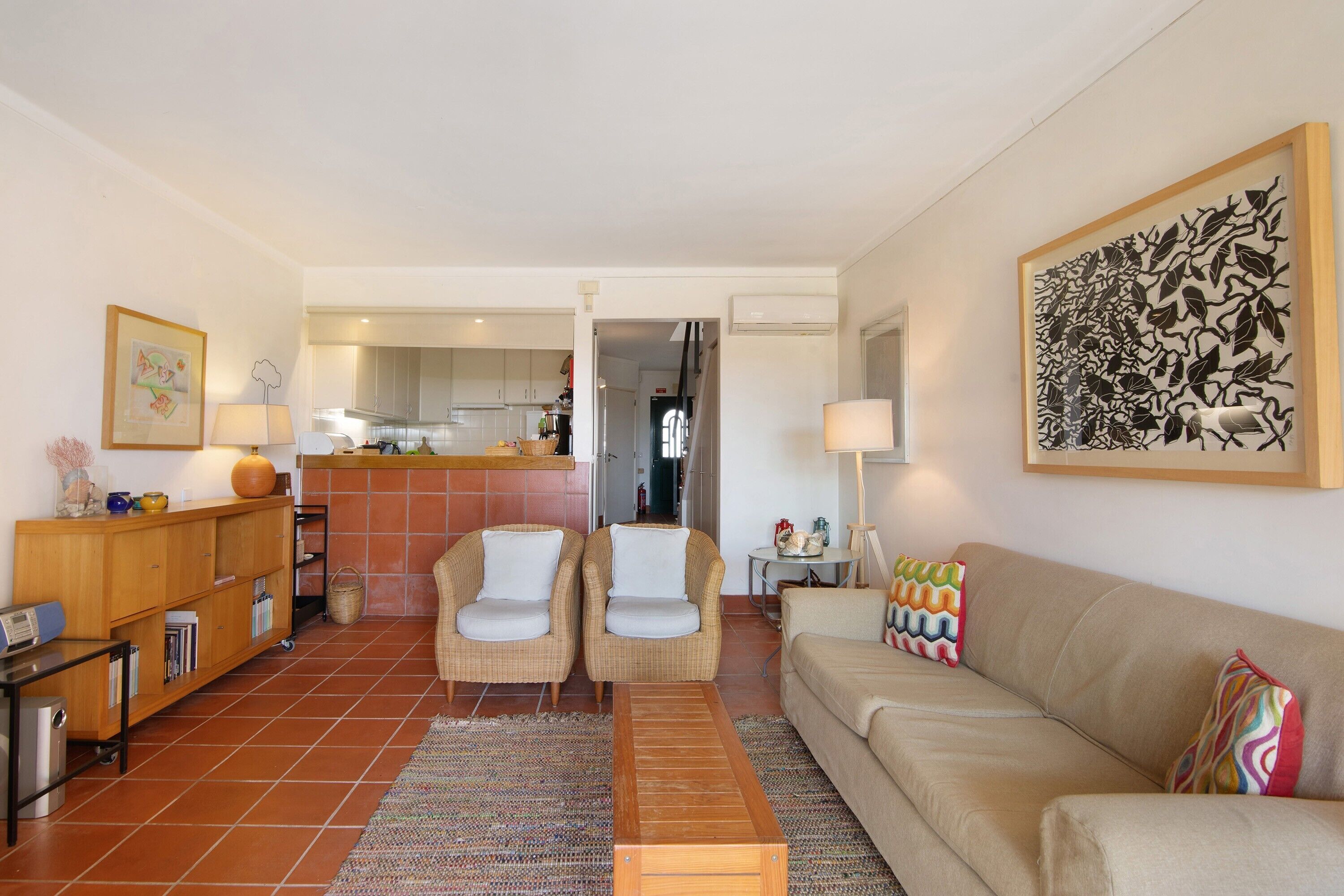 Télévision, cheminée