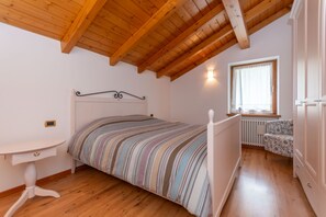 1 chambre, draps fournis