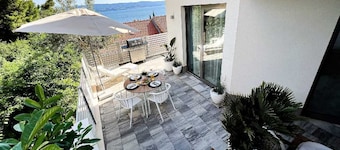 Villa Oneum â Apartment MARE with Private Jacuzzi
