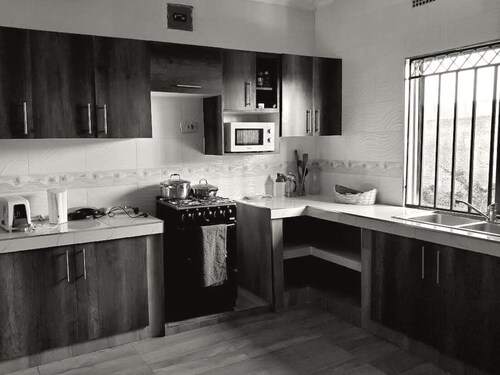 Grand Lusaka Escape w/ Private Pool – Sleeps 20+