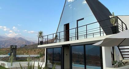 MOON CABIN:Cabin 30 min from Trujillo Comfort between mountains and starry sky.