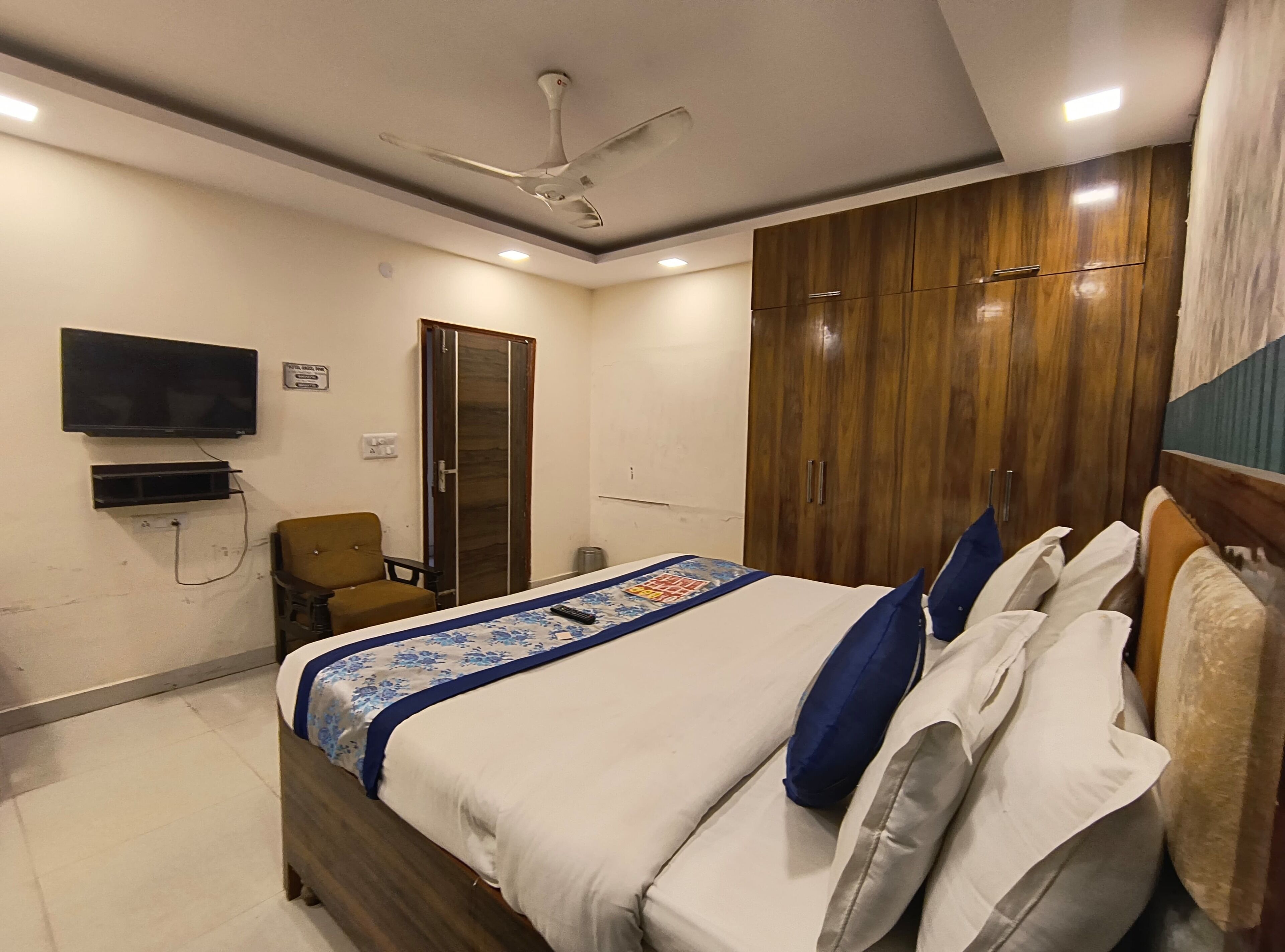 Foto - Hotel Angel Pink Residency Near EDM Mall, Kaushambi Delhi
