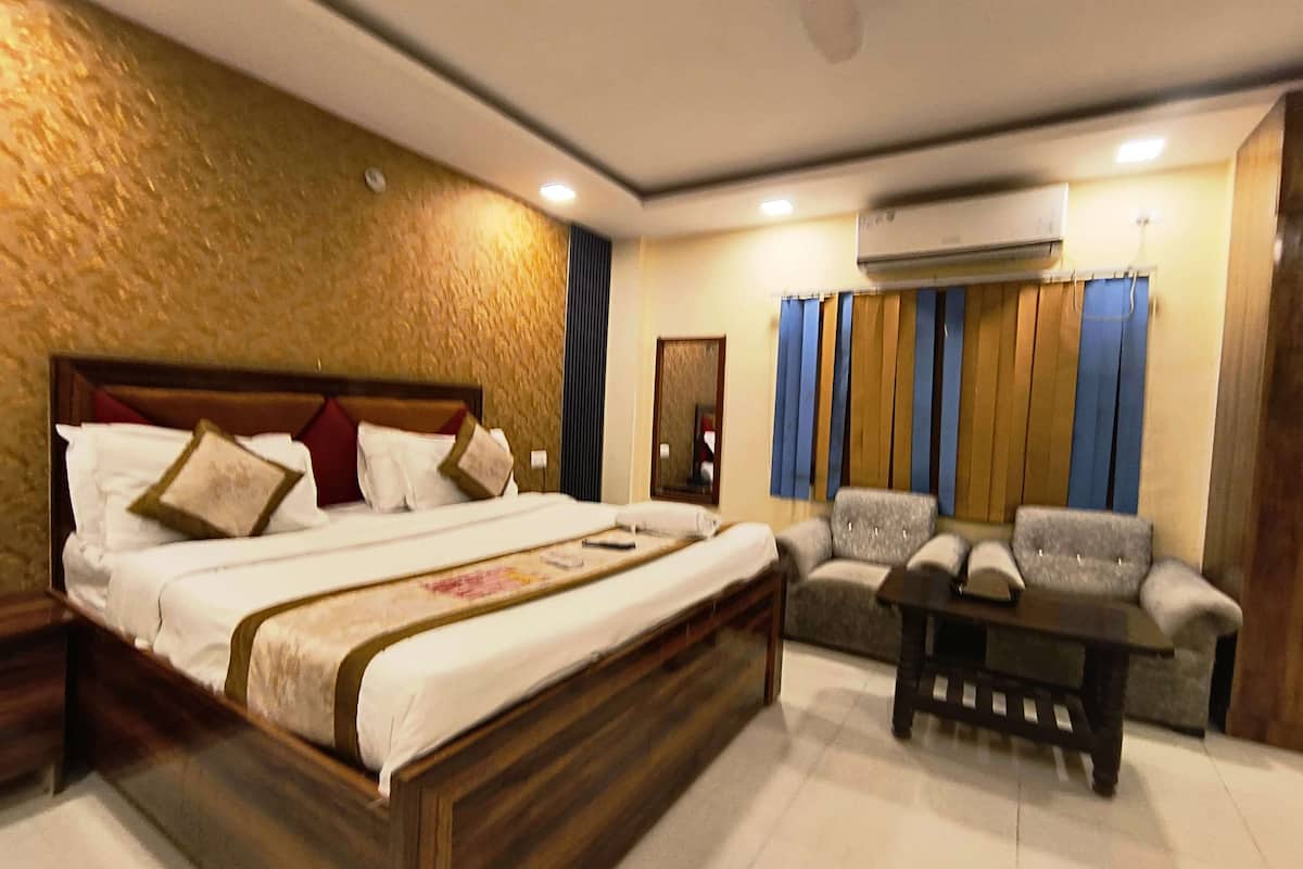Peralatan tempat tidur premium, peti besi dalam bilik, Wi-fi percuma