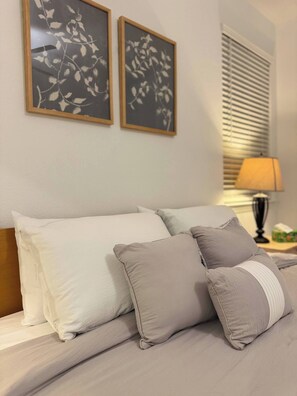 4 habitaciones, tabla de planchar con plancha y wifi gratis 